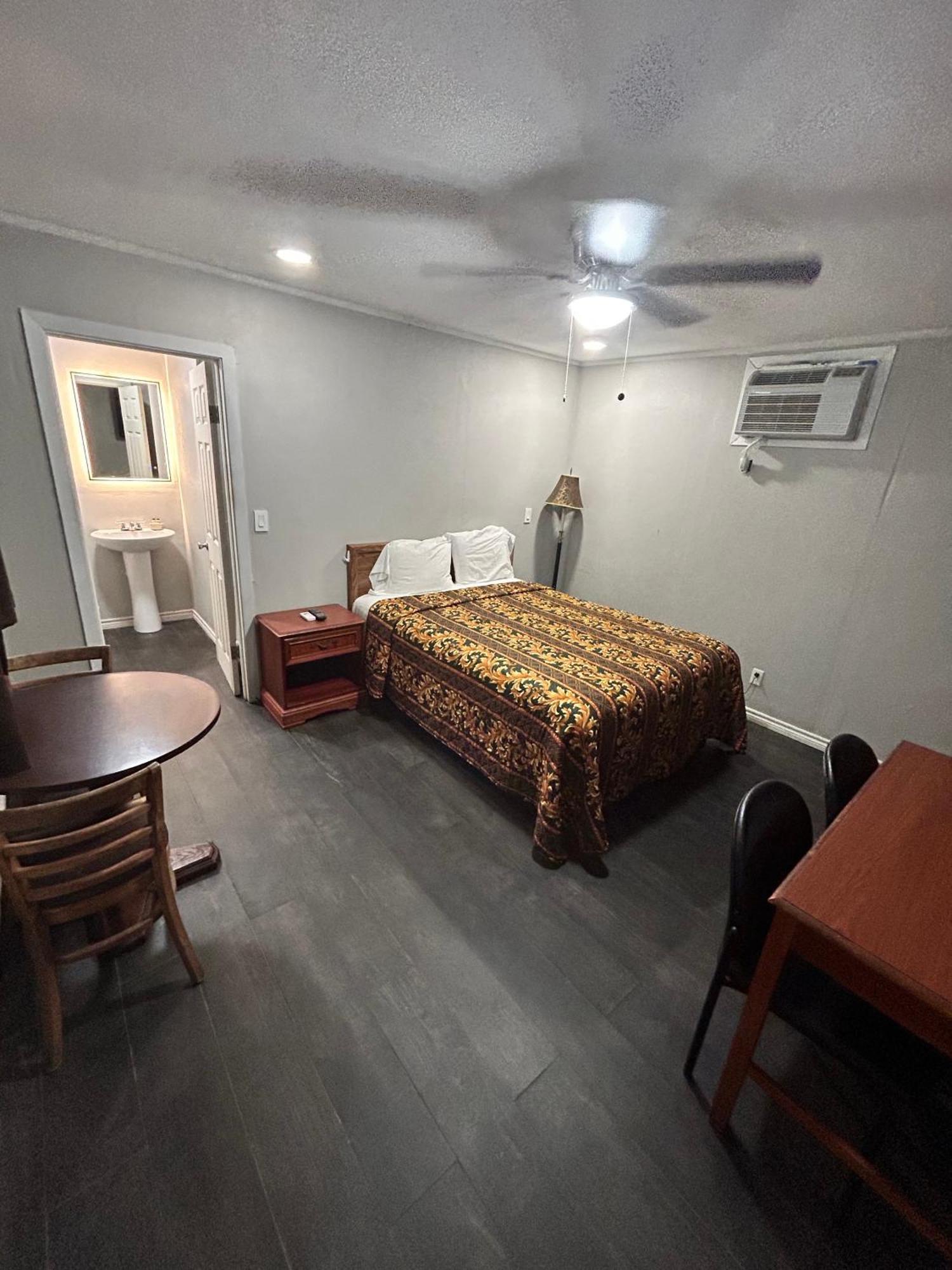 Ladybird Inn Johnson City Εξωτερικό φωτογραφία